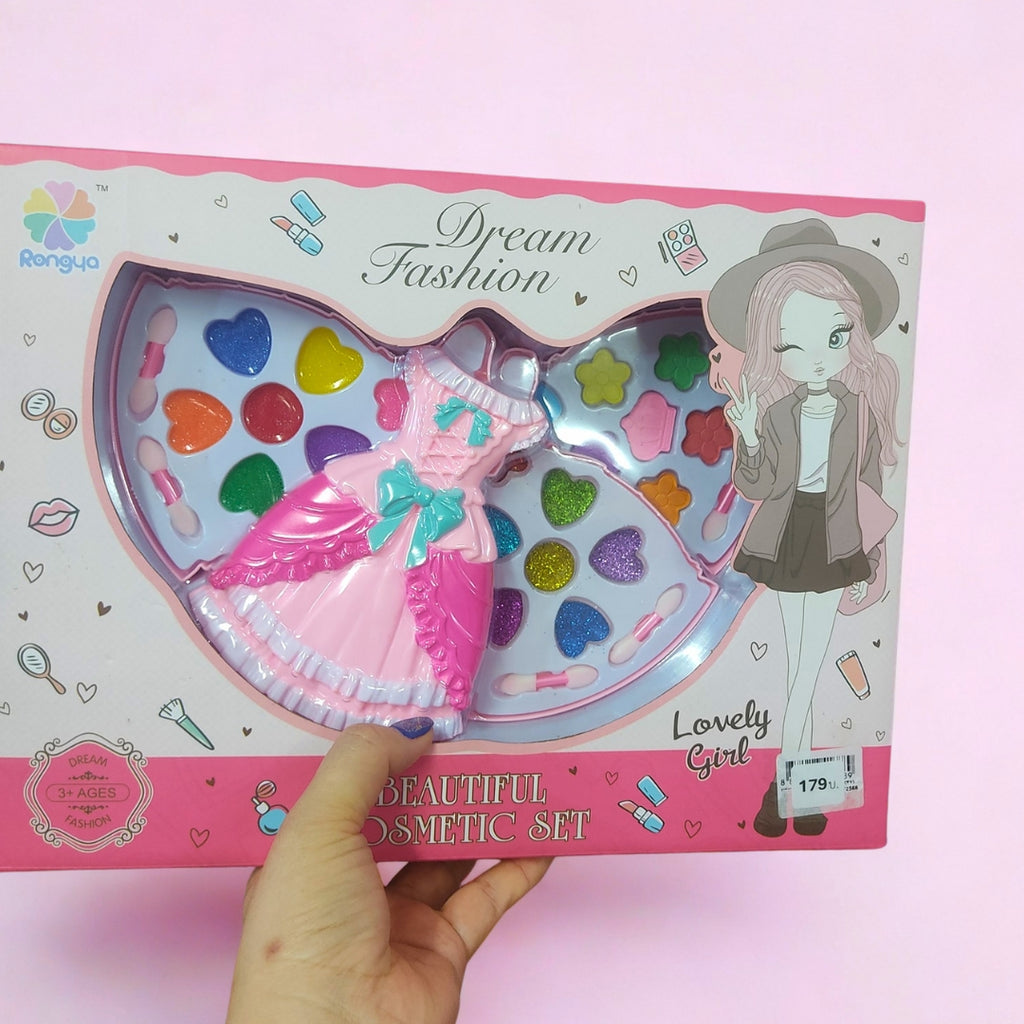 Dream Fashion – Beautiful Cosmetic Set