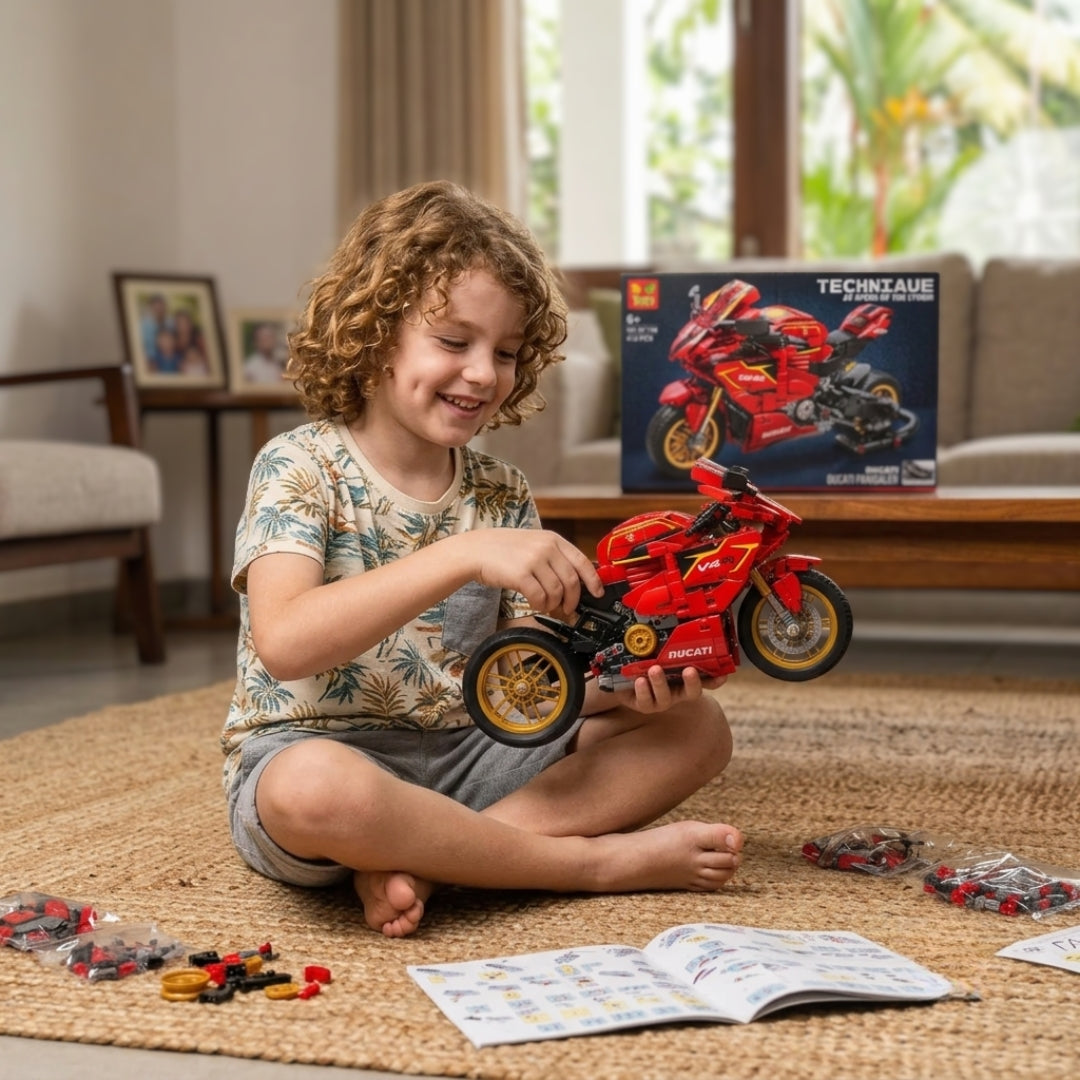 Racing Motorcycle Building Block Set - 410 Piece Construction Toy Model GT196